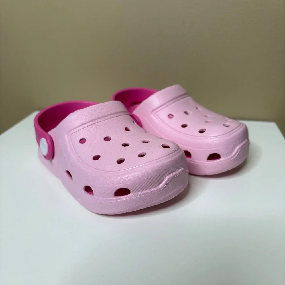Kids Pink Two Tone Foam Clogs Slip On Water Shoes Size 5c/6c US Toddler